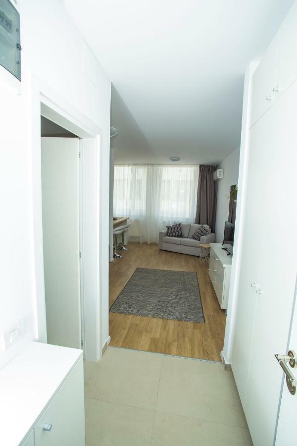 Dp Pipera * Bucarest